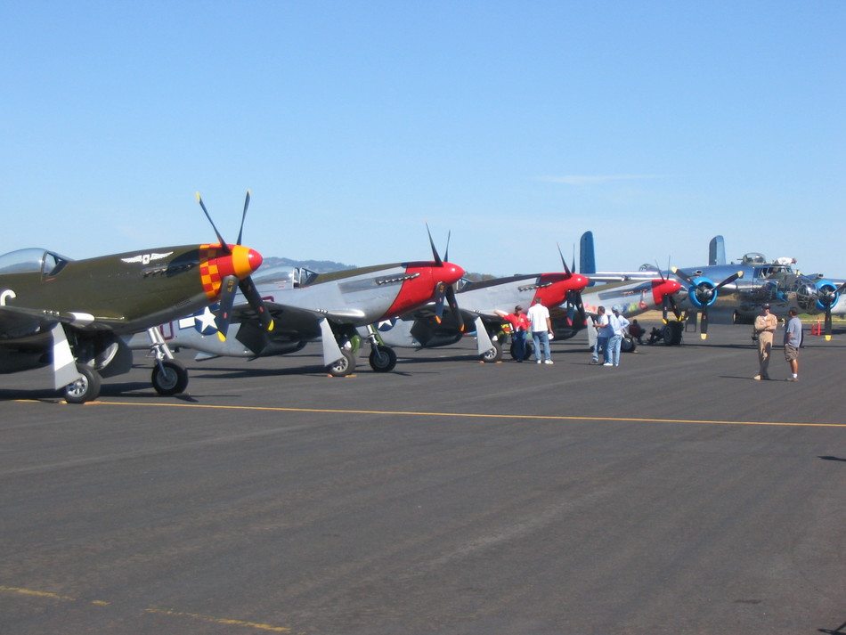 Sonoma County Air Show Aug 1819 (pictures) G503 Military Vehicle