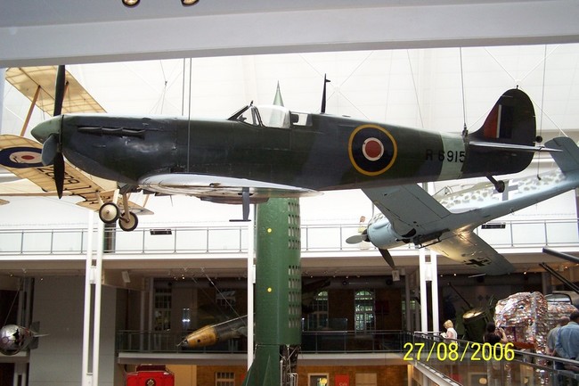 Inside_the_Imperial_War_Museum_11_1