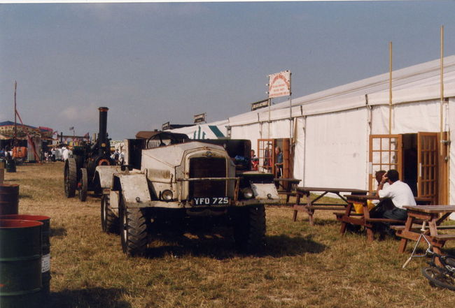 morris-c8-at-tractor-yfo-725