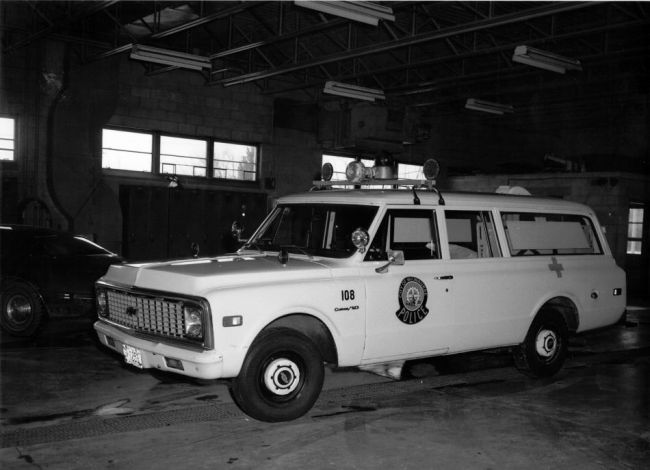 1971_Chev_MPD_Ambulance_2