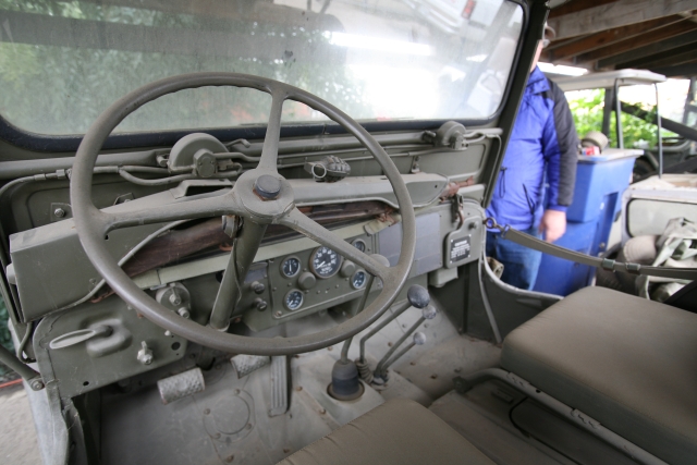 Armona M38 Interior