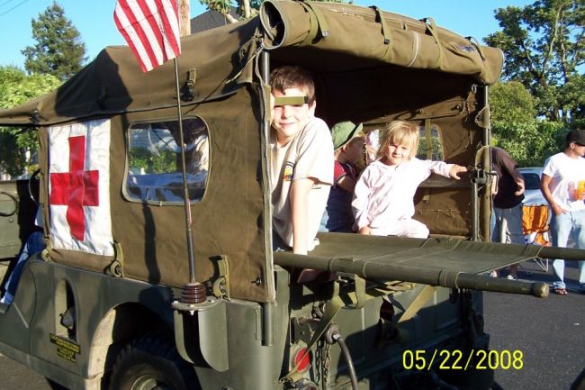 Healdsburg_twighlight_parade_13_