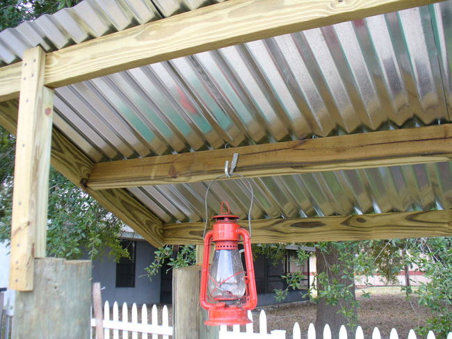 outdoor kitchen