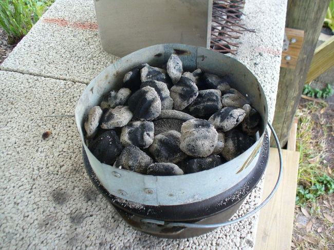 dutch oven top coals