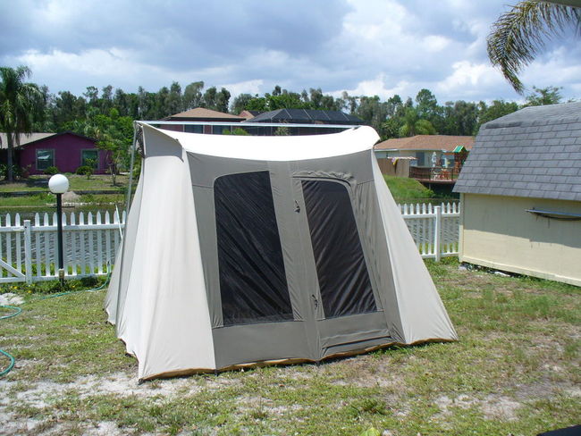 Kodiak tent 10x10