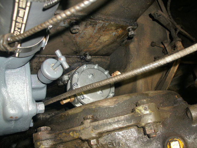 wlf_carb_and_waterpump_021