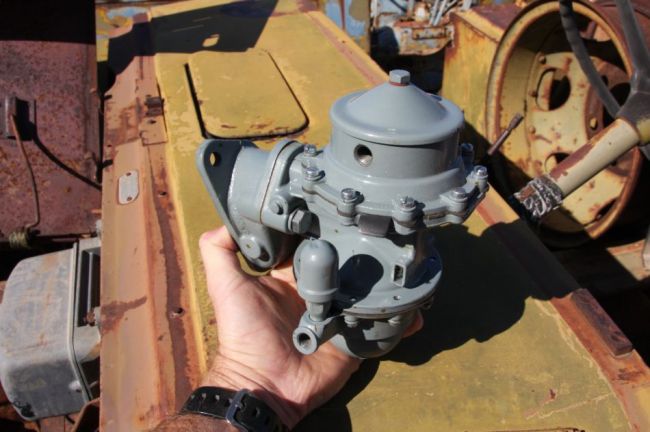 Half track fuel/vacuum pump