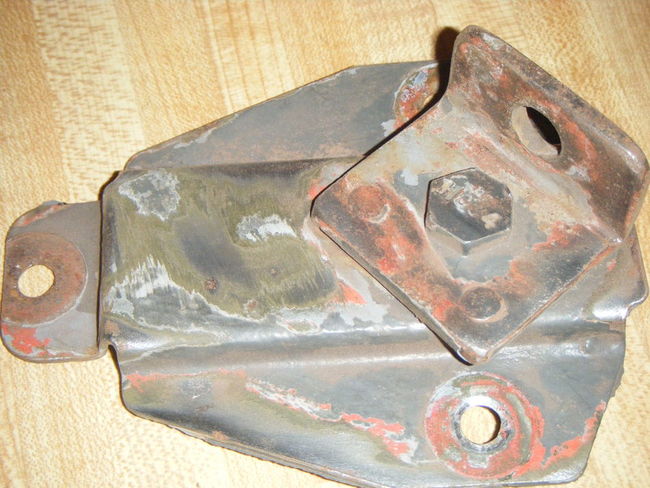 bow bracket front