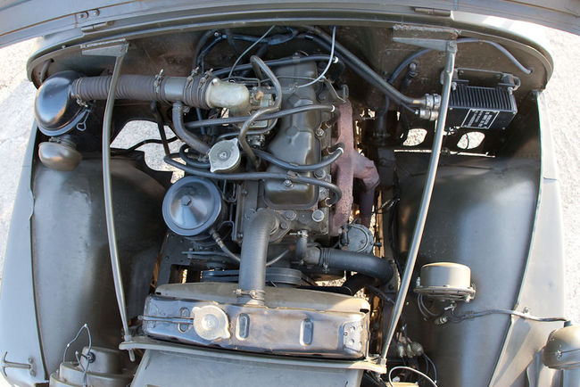 M170 engine compartment