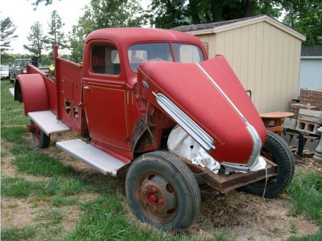 1942 Ford Fire Truck