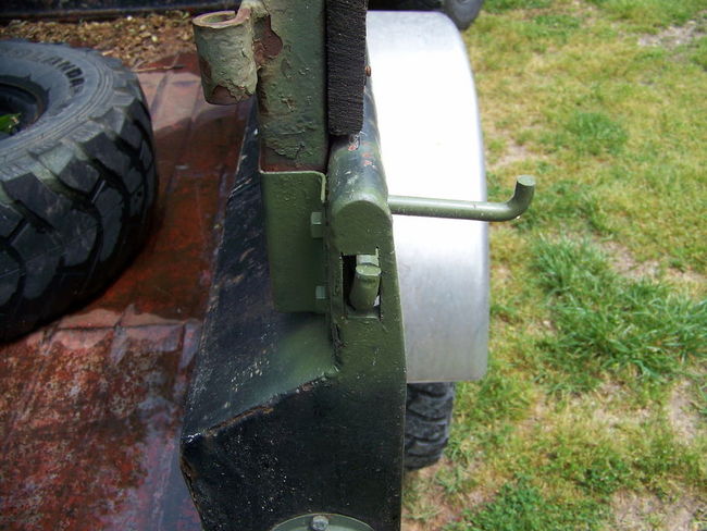 Modified tailgate latch on civilian Bantam trailer