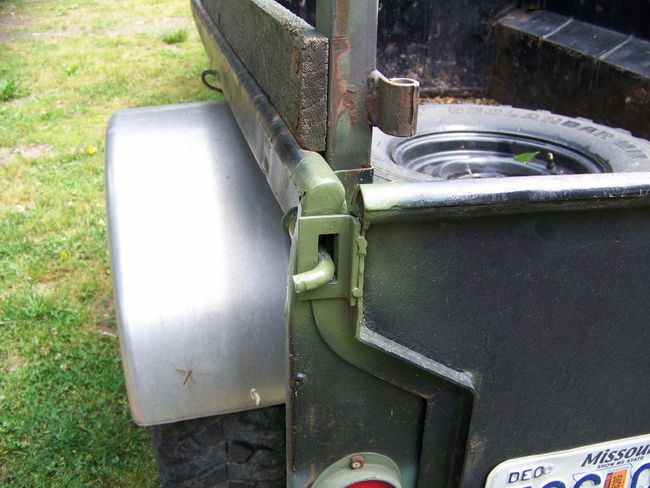 Modified tailgate latch on civilian Bantam trailer