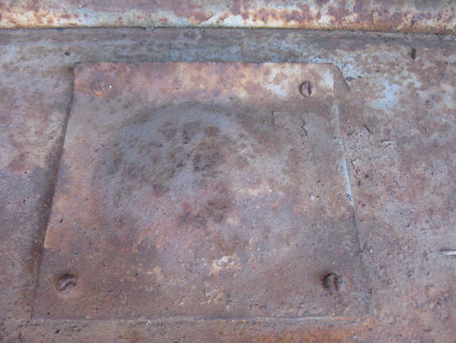 Fuel sender access cover