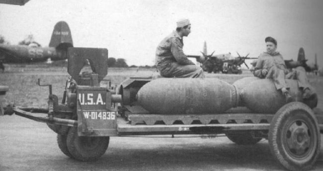 Bomb_Cart_05