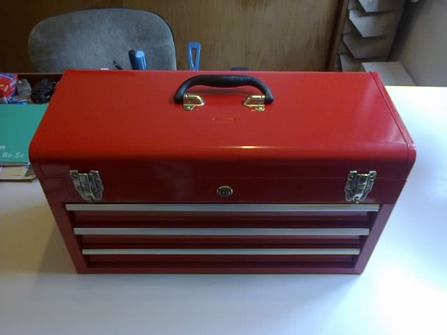 Portable 3 drawer tool box