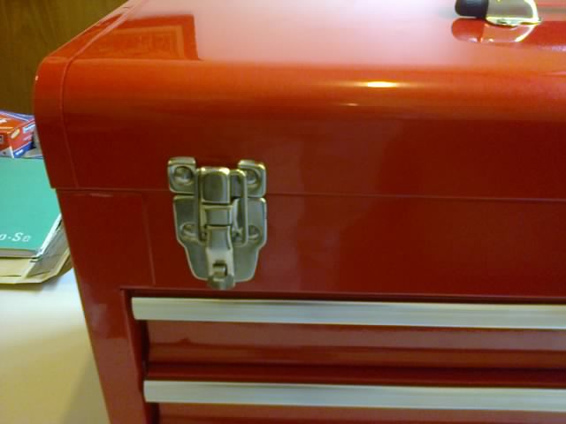 Portable 3 drawer tool box