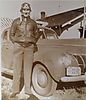 Bert_Shope_at_Car_01.JPG