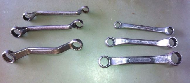 Stubby box wrenches