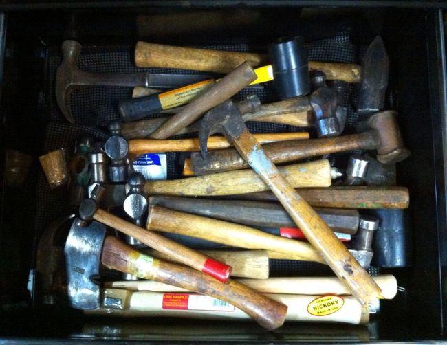 Cabin hammer drawer