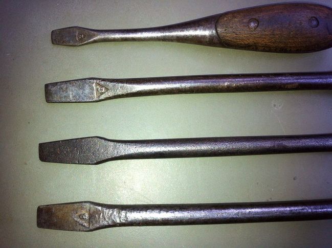 Tobrin screwdriver blades