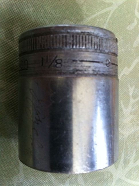 Snap On 1942 marked 1-1/8&quot; socket for the MVMTS