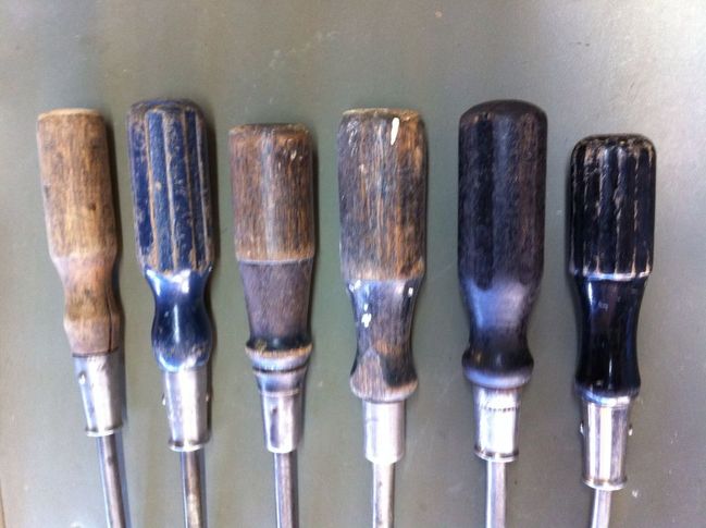 Slotted screwdriver handles