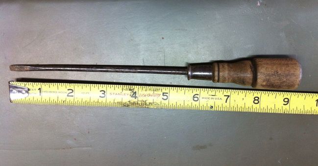 5-1/2&quot; blade electricians screwdriver