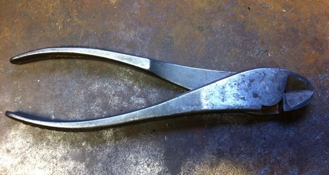 Snap-on diagonal cutting pliers