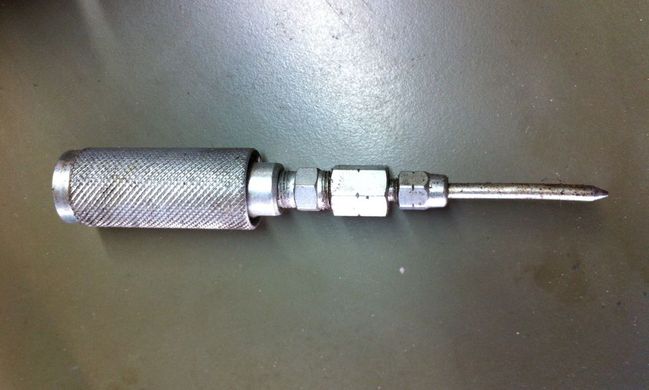 Modern grease gun adapter