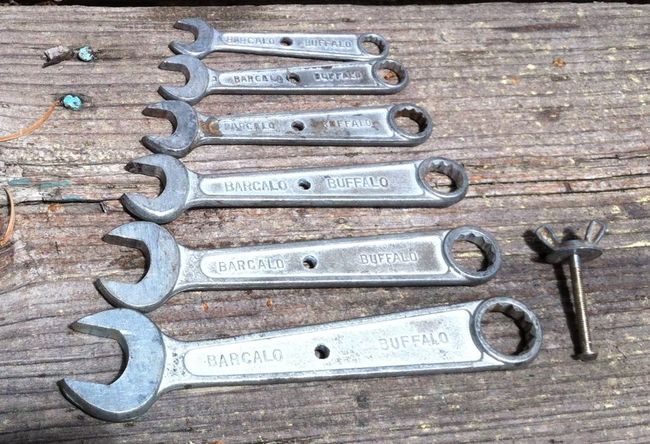 Barcalo Buffalo auto kit wrenches