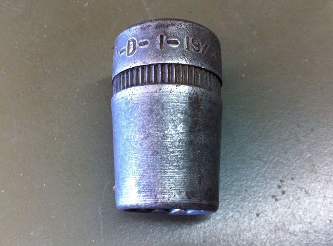 D-I 19/32&quot; socket