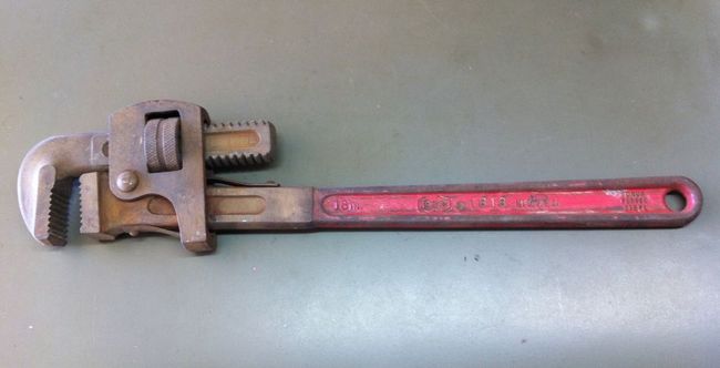 P&amp;C 18&quot; pipe wrench cleaned up
