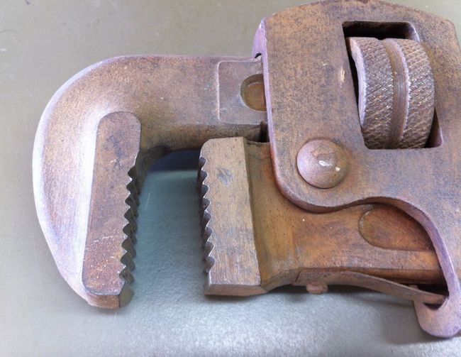 P&amp;C pipe wrench head
