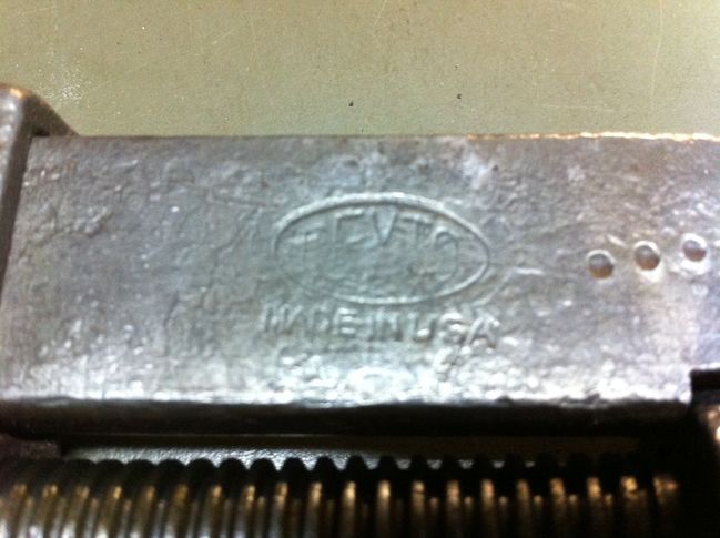 Pexto Monkey wrench logo