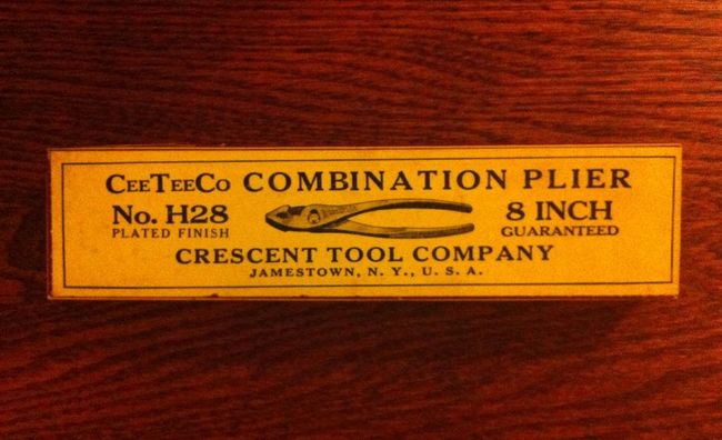 Cee Tee 8&quot; plier box