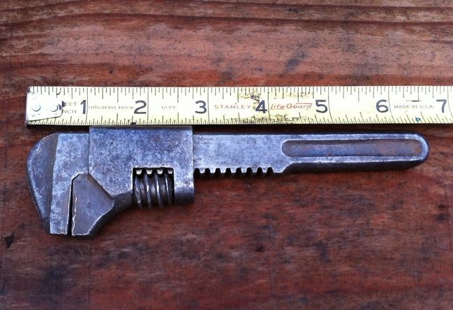 Small unmarked auto wrench