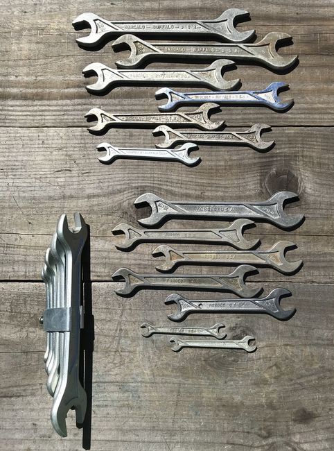 Barcalo geometric design DOE wrenches