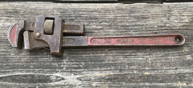 Dunlap pipe wrench