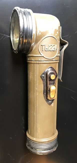 TL-122A Flashlight