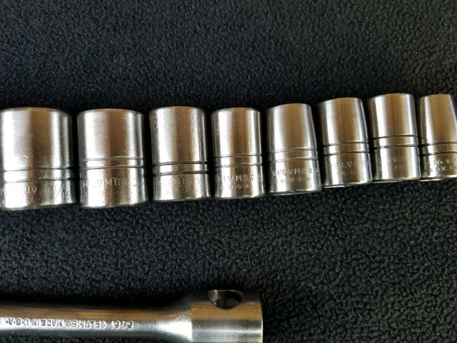 Polished Plomb sockets