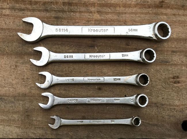 Kraeuter wrenches