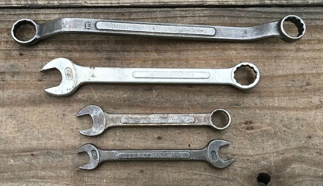 Barcalo flea wrenches