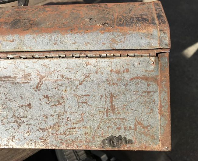 Craftsman crown carry box in rough condition