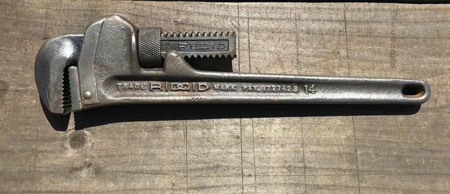 Ridgid 14&quot; pipe wrench