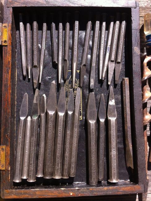 Plomb punches and chisels