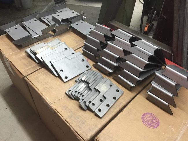 M416 Trailer Lid Hinges