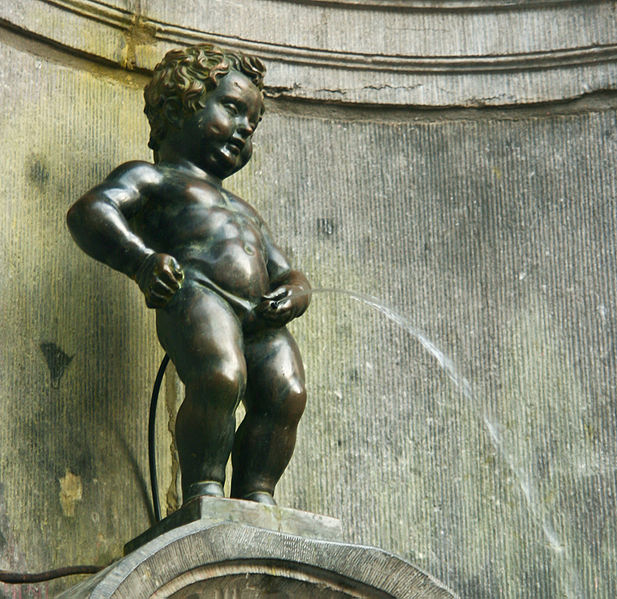 617px-Manneken_Pis_crop_