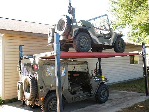 RR car lift 2 Jeeps