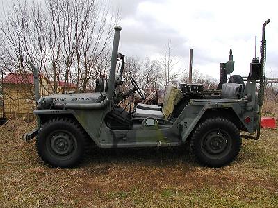 camo Jeep side