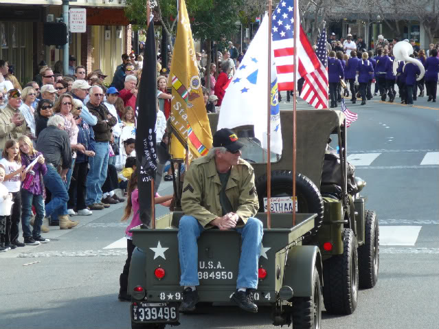 PetalumaVetsDayParade2009MyCamer-3